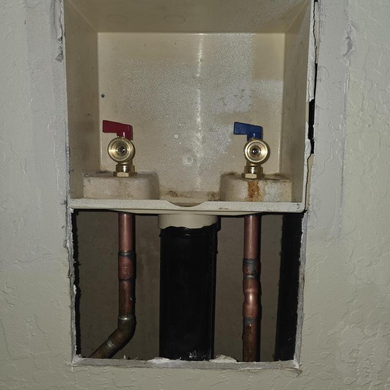 Hot and cold washer box valves with copper piping